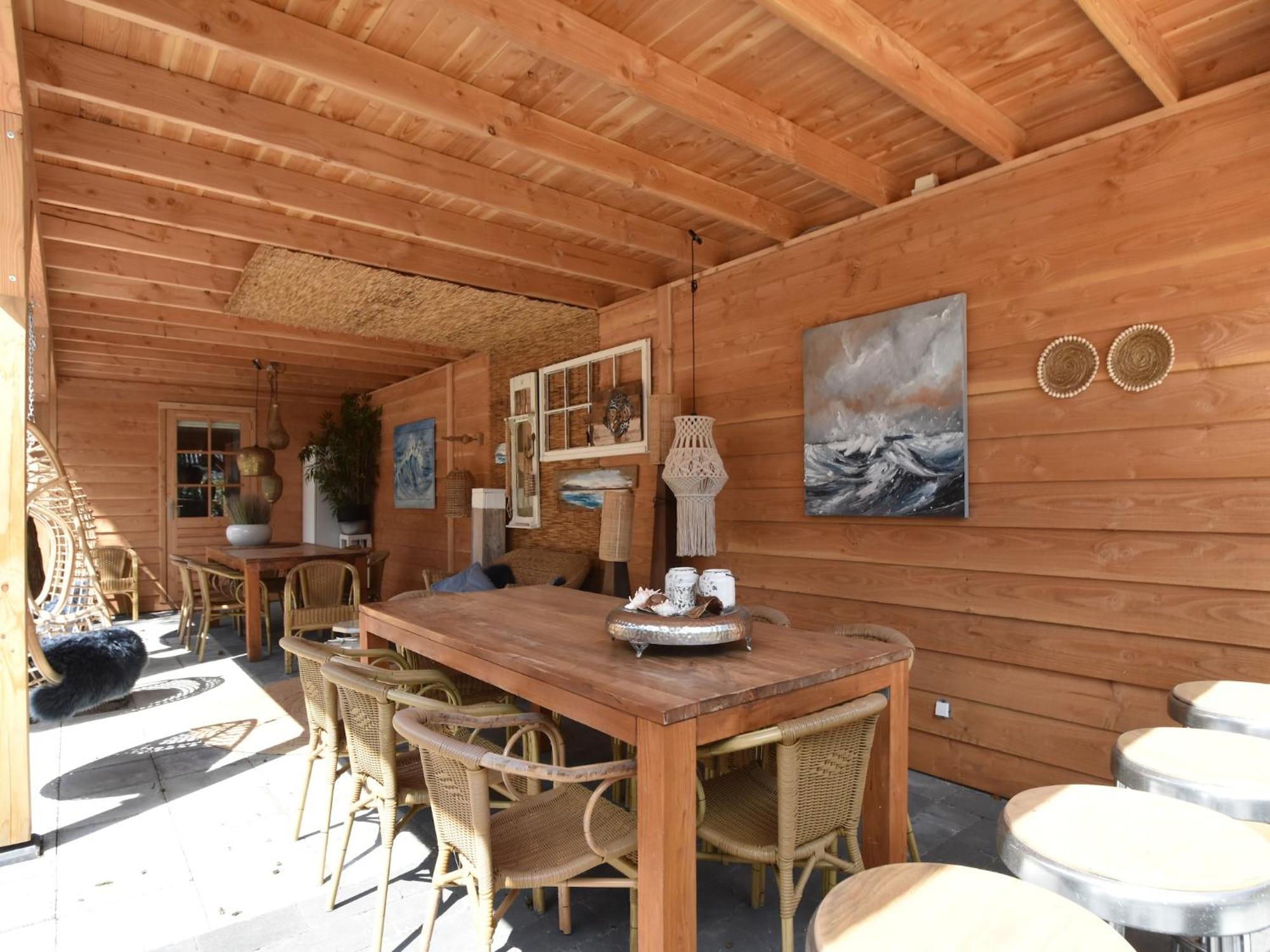 Luxuriously Restored Farmhouse With Trendy Interior Close To Sea And Forest 흐룻 외부 사진